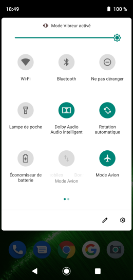 Étape 4 : Toutes les fonctions de connectivité sont désactivées (Bluetooth, réseau cellulaire, wifi...).Cliquez de nouveau sur Mode Avion, l'icône se grise, la fonction est désactivée.