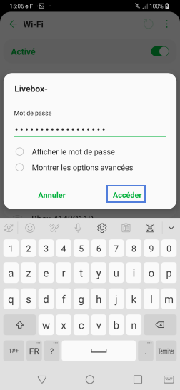 Étape 5 : Saisissez le Mot de passe de la Livebox.Appuyez sur ACCÉDER.