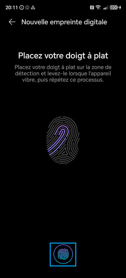Étape 8 : Suivez les instructions : l'enregistrement commence.Déplacez votre doigt au fur et à mesure, jusqu'à ce que l'empreinte à l'écran soit entièrement bleue.