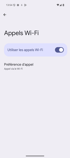 Étape 9 : Les Appels Wi-Fi sont activés.Pour les désactiver faites glisser le curseur Utiliser les appels Wi-Fi vers la gauche.Nous sommes là pour vous assurer une transition en douceur vers cette technologie pratique.