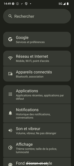 Étape 3 : Ici, balayez l'écran vers le haut pour faire défiler les infos.