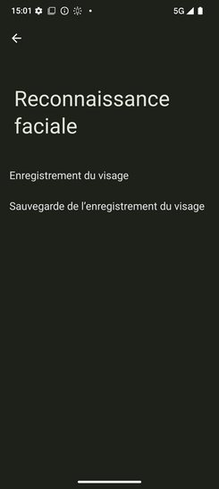 Étape 10 : Le déverrouillage de l'écran via Reconnaissance faciale est désactivé.Nous sommes là pour vous assister dans chaque étape et nous assurons que vos préférences de sécurité sont respectées.