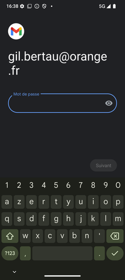 Étape 8 : Saisissez le mot de passe associé à l'aide du clavier virtuel.