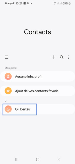 Étape 3 : Sélectionnez le contact à supprimer.