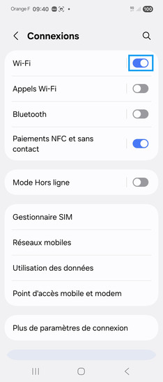 Étape 4 : Faites glisser le curseur Wi-Fi vers la gauche pour désactiver le Wi-Fi.