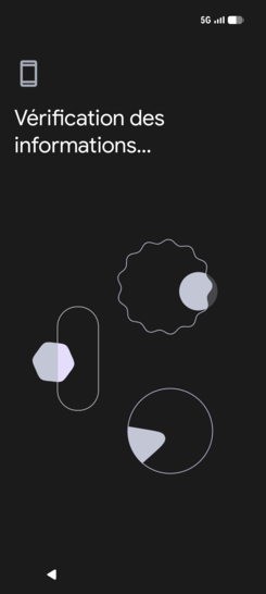 Étape 8 : Veuillez patienter.