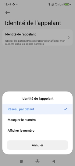 Étape 9 : Gérez les options proposées.- Réseau par défaut : en fonction des services activés sur le réseau.- Masquer le numéro : votre numéro est caché pour vos interlocuteurs.- Afficher le numéro: votre numéro est visible par vos interlocuteurs.Nous sommes engagés à vous offrir une expérience personnalisée et sécurisée.