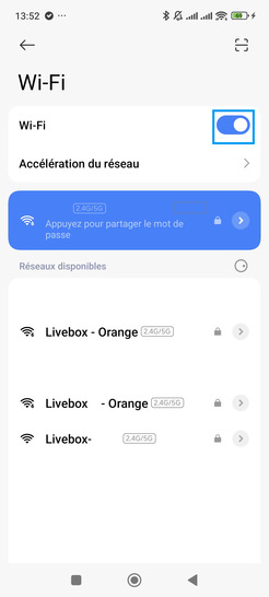 Étape 3 : Faîtes glisser le curseur Wi-Fi vers la gauche pour désactiver le Wi-Fi.