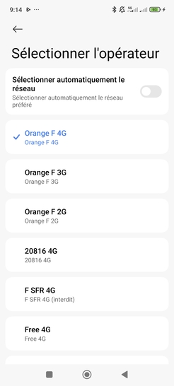 Étape 9 : Le mobile recherche et affiche ensuite les réseaux disponibles.