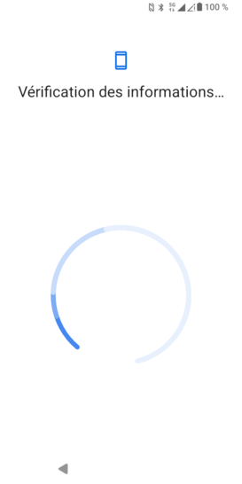 Étape 11 : Patientez pendant la Vérification des informations.